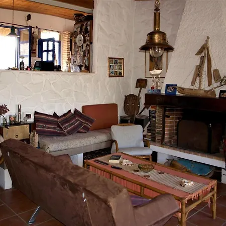 2 Bedrooms Appartement At Otzias 600 M Away From The Beach With Sea View Enclosed Garden And Wifi Otzias