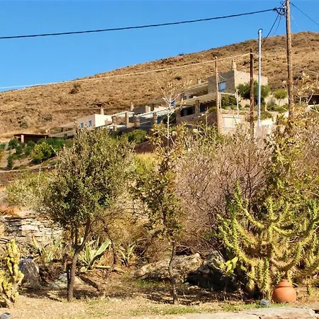 2 Bedrooms Appartement At Otzias 600 M Away From The Beach With Sea View Enclosed Garden And Wifi *