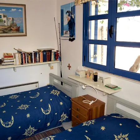 2 Bedrooms Appartement At Otzias 600 M Away From The Beach With Sea View Enclosed Garden And Wifi Διαμέρισμα