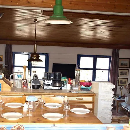 2 Bedrooms Appartement At Otzias 600 M Away From The Beach With Sea View Enclosed Garden And Wifi *